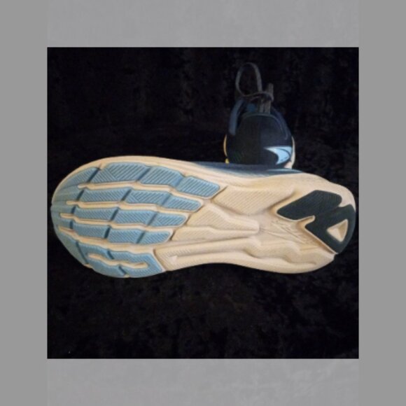 Altra Experience Flow - Picture 9 of 10